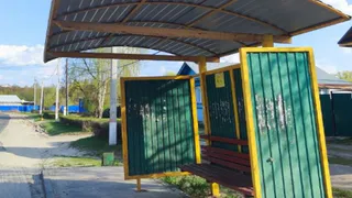 В Меленках после вмешательства прокуратуры отремонтировали остановку на улице 1 Мая