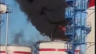 "Есть погибший и пострадавшие": в Коми взорвался резервуар для нефти