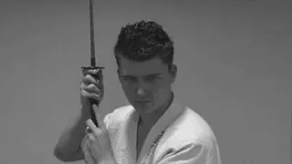 В Брянске изгнанный из комсомола Демьяненко вызвал Архицкого на бой