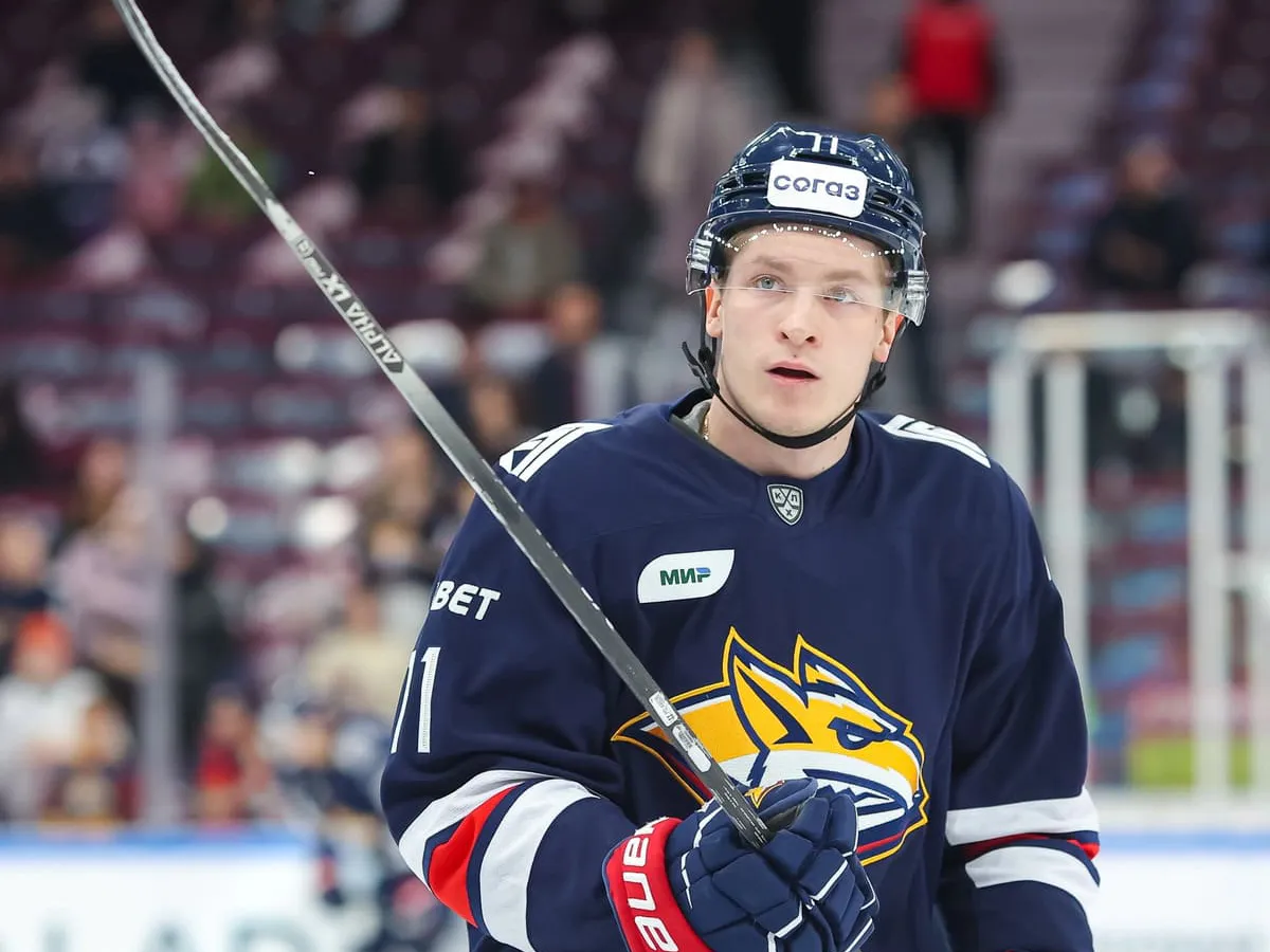 «Металлург» готов расстаться с Никитой Михайлисом: клуб ищет варианты для трансфера самого дорогого игрока