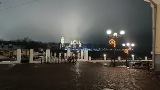 В приличном обществе посмеются: в этом слове нет буквы «З», но каждый второй ее упорно добавляет