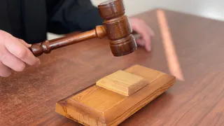 В Челябинске суд обязал несколько семей вернуть незаконно полученные детские пособия