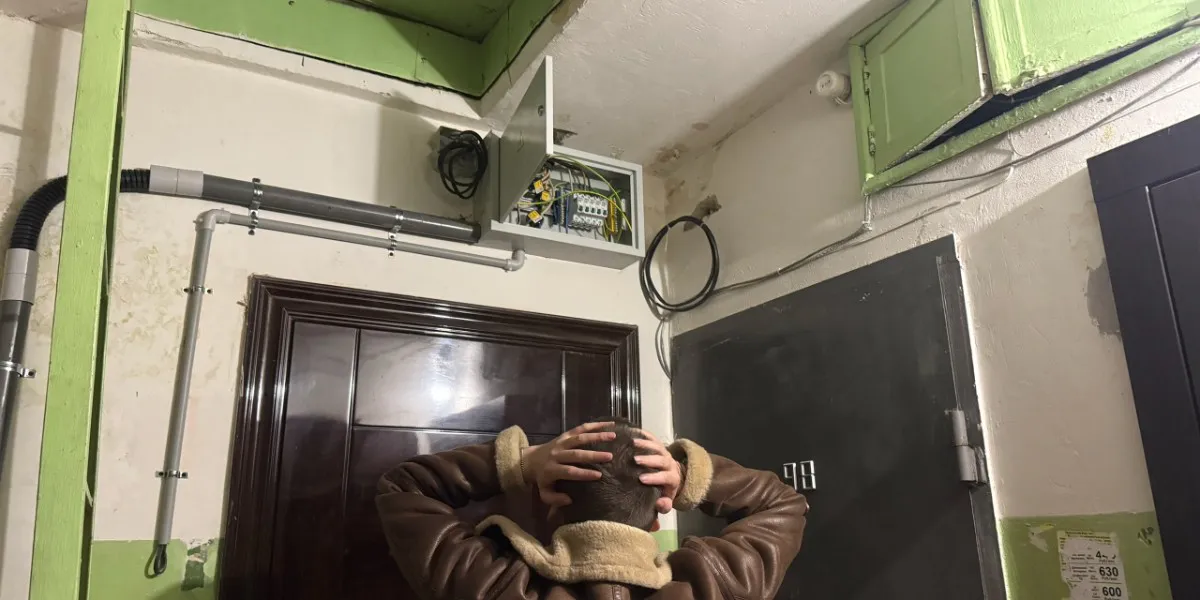 Жители с. Старая Каменка регулярно остаются без света на несколько дней