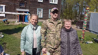 В Камешково участник СВО Евгений Копылов присоединился к поздравлениям детей войны