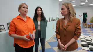 Министр культуры Коми открыла модельную библиотеку с арктическим дизайном в Печоре