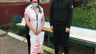 В Брянске бежицкие коммунисты продолжают помогать пенсионерам