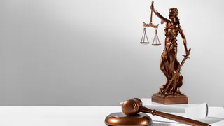 Столичный лжепредприниматель получил срок за махинацию с жильем владимирского инвалида