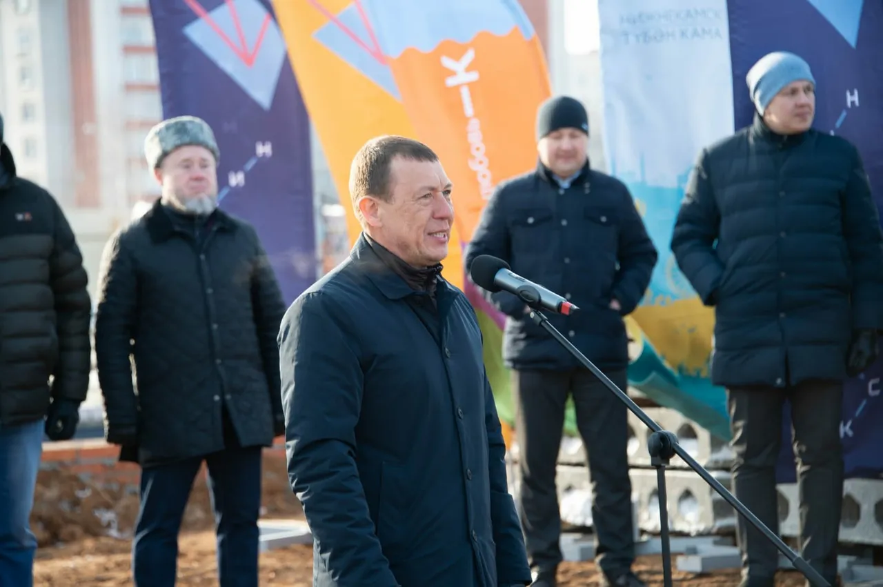 В Нижнекамске прошла торжественная закладка камня