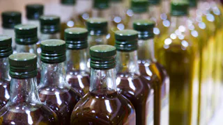 С первым снегом беру 3 литра уксуса: деревенский способ для спокойной зимы на даче