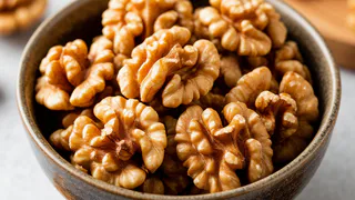 Больше грецкие орехи не чищу - использую бутылку: легко как щелкать семечки - ядро целое, никаких крошек