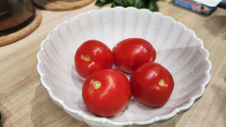 Не сорт, а настоящая услада для начинающих садоводов: проблем с ним точно не будет — высокие урожаи обеспечены