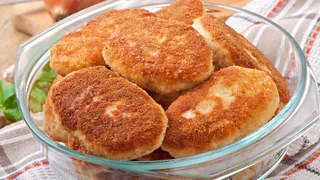 2 ложки в фарш — и котлеты выше всяких похвал: сочные, нежные, воздушные — в два раза вкуснее ресторанных