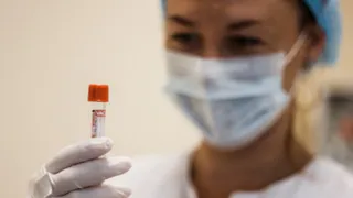 Лучше поздно, чем никогда: в Госдуме предложили сделать тесты на антитела к ковиду бесплатными