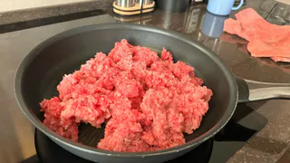 Котлеты без лука получились нежнее — всё благодаря простой замене