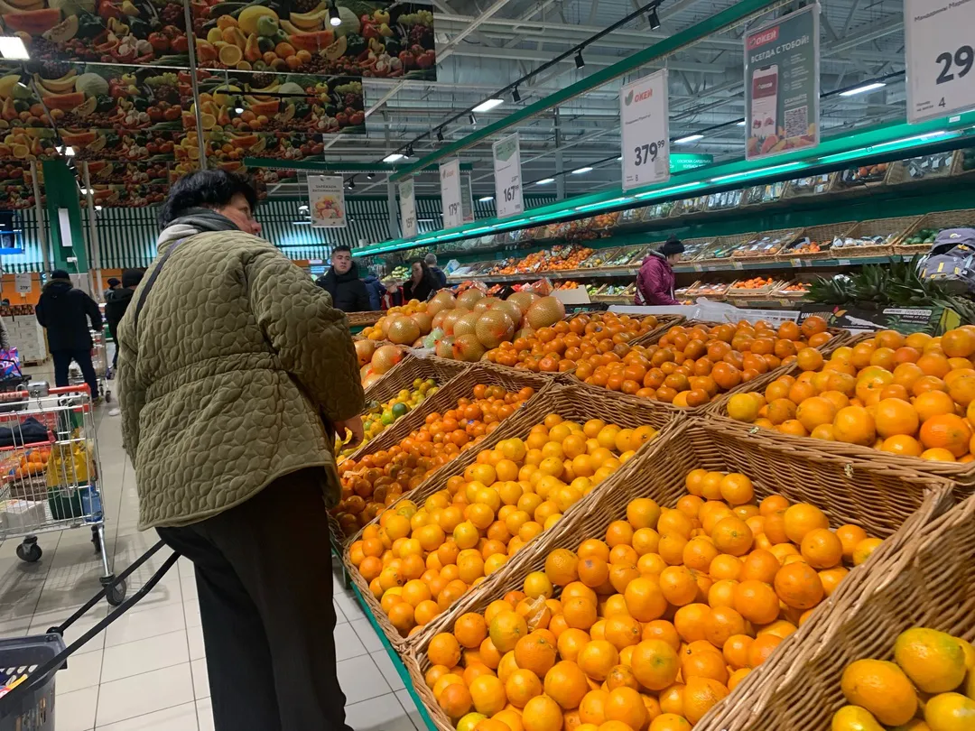 Зелёная Деревянная Змея будет не рада: эти фрукты нельзя ставить на новогодний стол — 2025