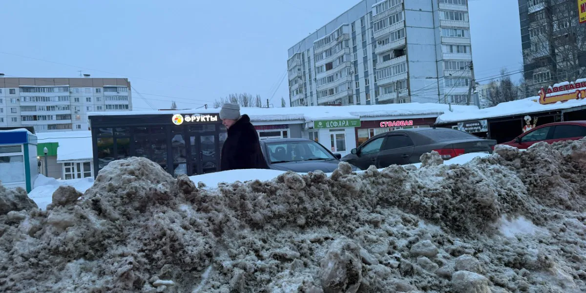 В Пензе жители мкр. Бугровка по-прежнему страдают из-за нерасчищенных дорог