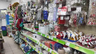 Устроила себе тайную вечеринку в Фикс Прайс: купила литр жидкого мыла за 133 руб и испытала новогоднюю магию подарков