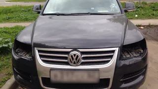 Рейд по Туарегам. За ночь 8 машин остались без фар