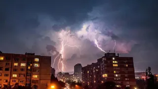 Меняйте планы, нас ждут ливни и похолодание: синоптики дали прогноз погоды до конца недели