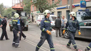 В Рязани двое добровольных пожарных спасли дом от огня