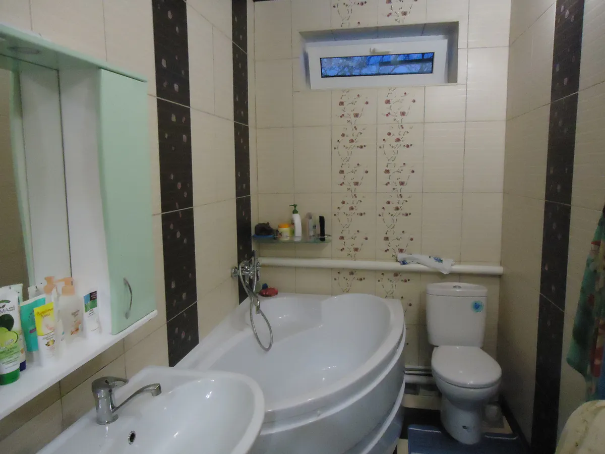 Растворяем 2 пилюли – и унитаз слепит чистотой: даже 100-летний налет отойдет как в добрый путь