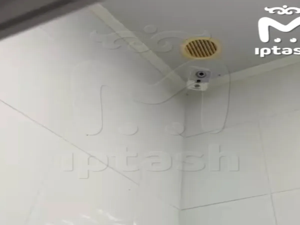 Камера в мужском туалете в казанской школе оказалась муляжом