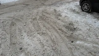 В Рязани на улице Костычева прорвало трубу