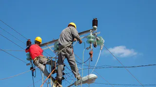 425 специалистов Россетей вышли на дежурство перед ураганным ветром во Владимире