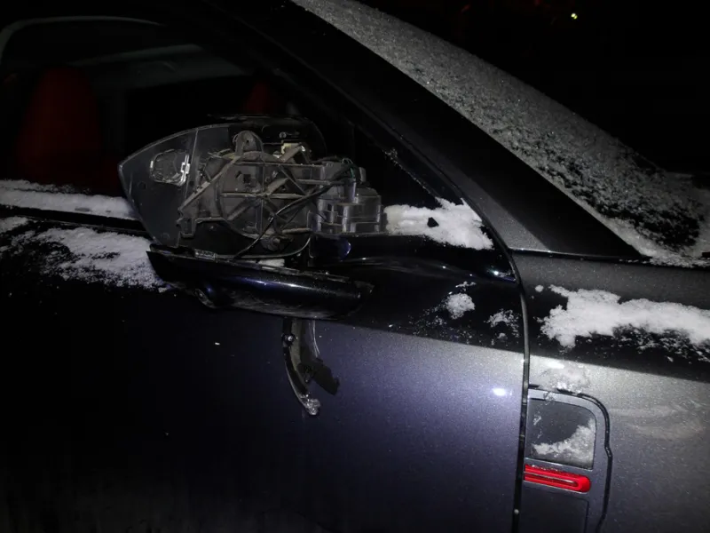 В Сыктывкаре полиция задержала мужчину, из обиды повредившего автомобиль экс-пассии