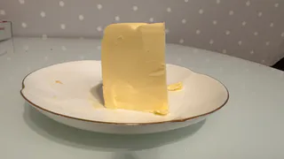 Ни грамма пальмы – внутри чистейшие сливки: Росконтроль назвал лучшие марки сливочного масла