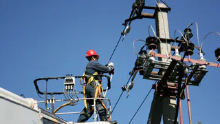 Жителей Рязани предупредили о мошенниках, представляющихся энергетиками