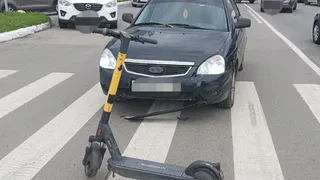 В Чебоксарах подросток получил травмы в ДТП на самокате в день рождения