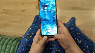 «С сегодняшнего дня – запрещено». Пенсионеров, имеющих телефон, ждет новый сюрприз