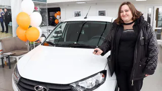 В Магнитогорске победители городской викторины получили свои автомобили