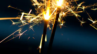 В Рязани школьники запускали петарды в магазинах