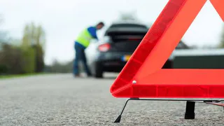 ДТП: в Нижнекамске 27-летняя женщина без прав вождения сбила на автомобиле мать и её двоих детей