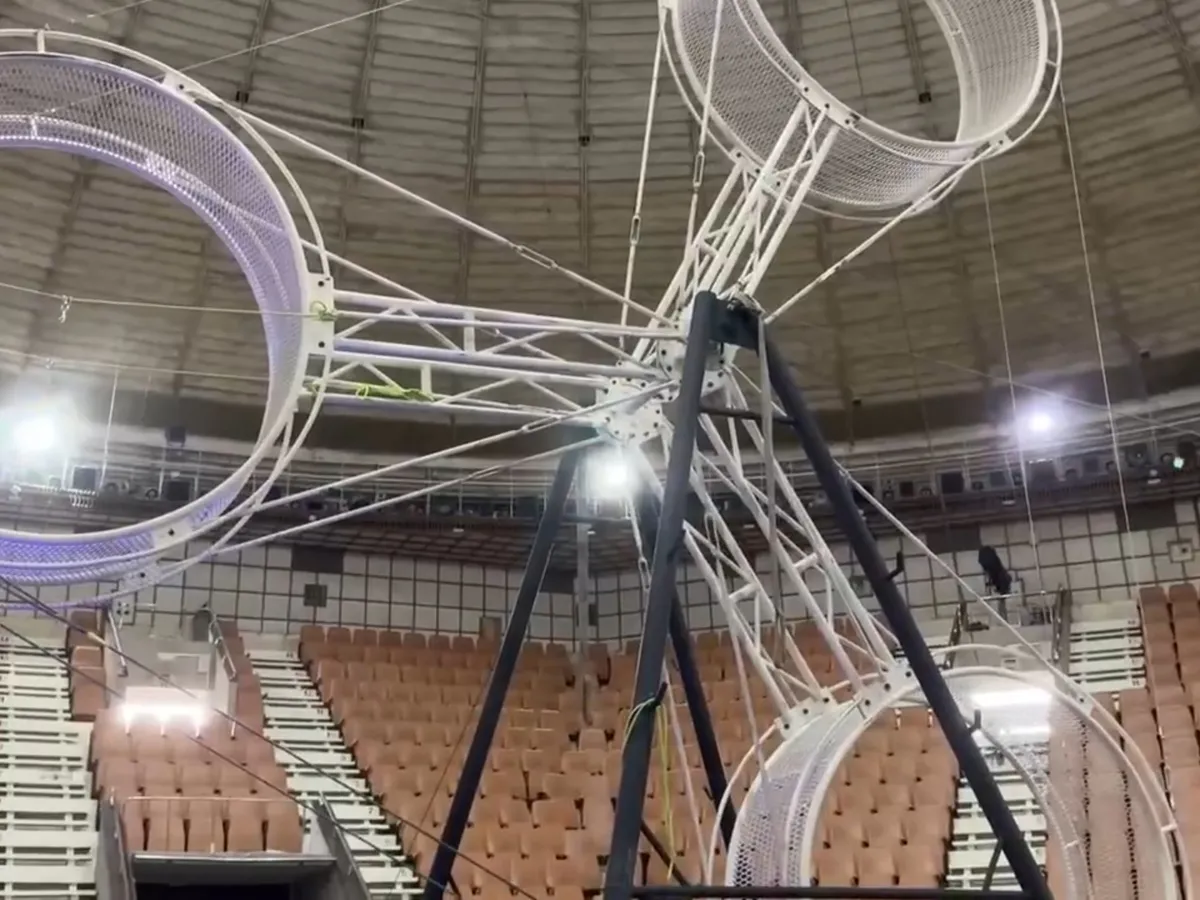 В Магнитогорском цирке молодая акробатка погибла упав с "Колеса смерти"