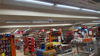 Жители жалуются на хаос в магазине «Дикси» на Циалковского 8А: реакции властей нет