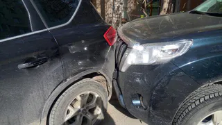 Виновник аварии на Первомайском разбил 10 машин (фоторепортаж)