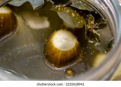 Назван секретный ингредиент, который стоит добавить при консервировании огурцов