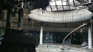 Как после апокалипсиса: в социальных сетях появились фотографии ТРЦ “М5 Молл” изнутри