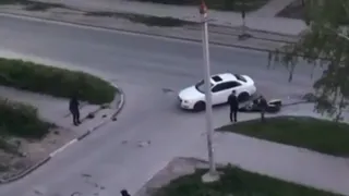 Возможно пострадал: на Народном бульваре легковушка сбила мотоциклиста