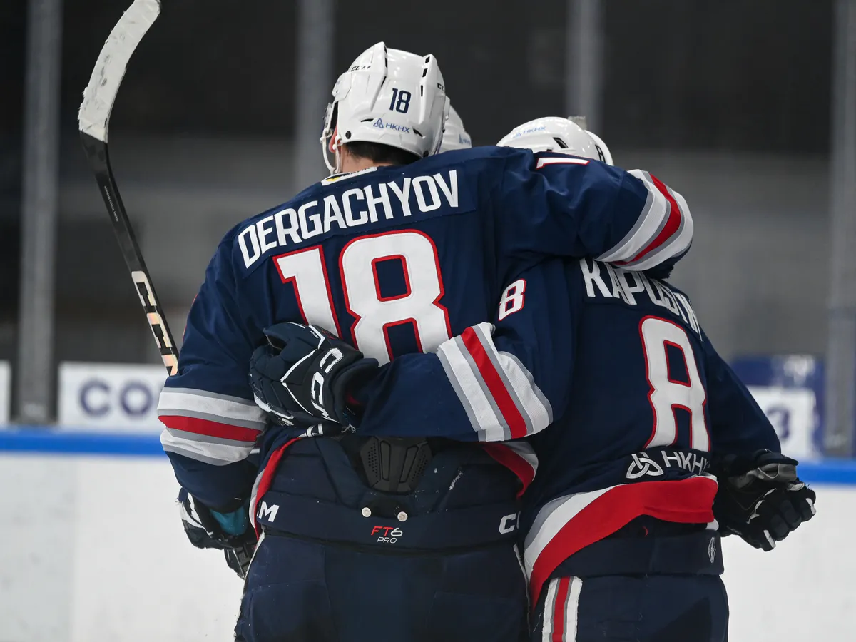 «Нефтехимик» обыграл «Ижсталь» в предсезонном матче