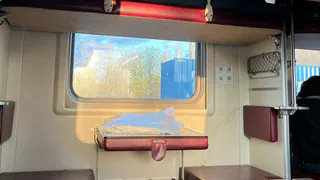 Наглая попутчица попыталась «выселить» с нижней полки ехавшую в Адлер женщину