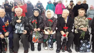 ТЦ "Березка" и «Нижнекамская газета» поздравили ветеранов войны