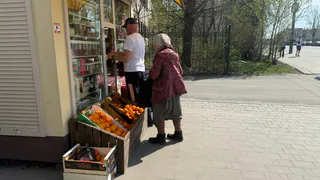 Пенсионеры прыгают от радости: их полностью освободили от платы за капремонт и вывоз мусора - но есть важные нюансы