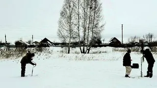 На озере Каракуль под Нижнекамском провели масштабную экологическую акцию для спасения рыбы