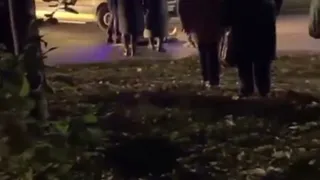 Мотоциклист сбил рязанку и скрылся: женщину заносили в "скорую" на носилках