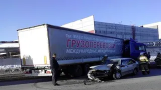 Авария в промзоне: беременная жительница Нижнекамска, попавшая ДТП, родила раньше срока