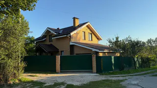 Побывал в белорусском селе и сравнил с российской деревней: вот на чем зарабатывают селяне - а наши пока только учатся